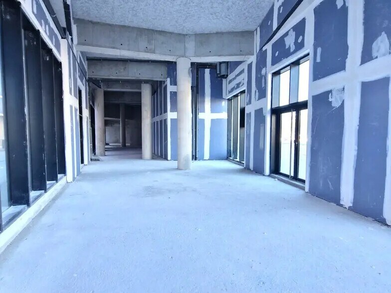 Local commercial dans Nice à louer - Photo de l’immeuble – Image 2 sur 5