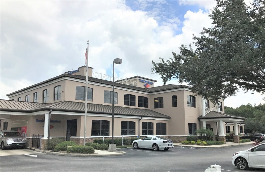 6311 Atrium Dr, Bradenton, FL à louer - Photo principale – Image 1 sur 58