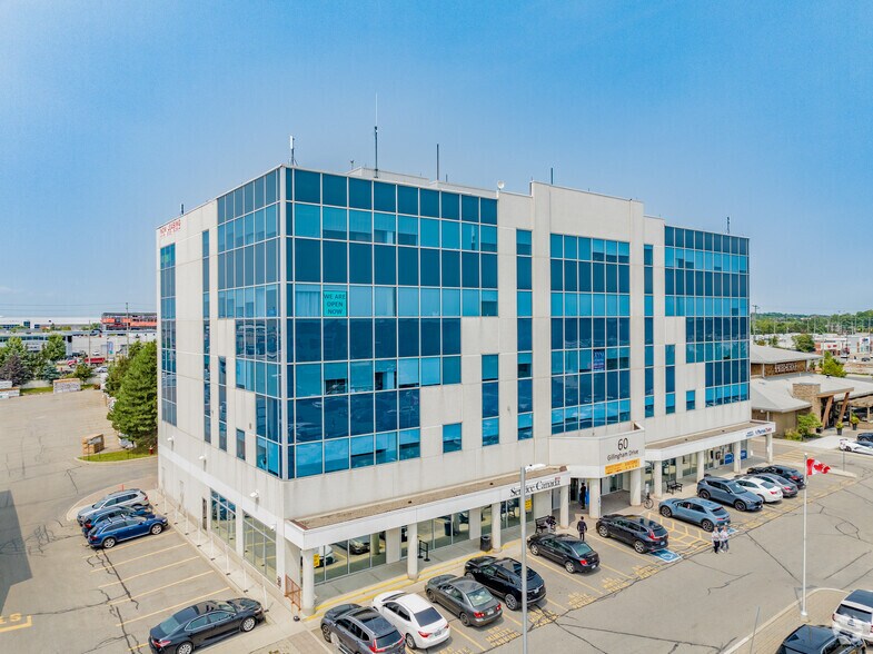 60 Gillingham Dr, Brampton, ON à louer - Photo principale – Image 1 sur 7