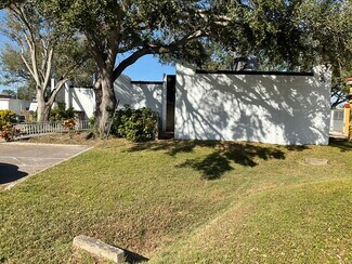 Plus de détails pour 9541 Bay Pines Blvd, Saint Petersburg, FL - Bureau à louer