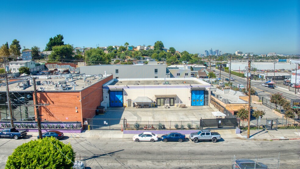 1565 Knowles Ave, Los Angeles, CA à vendre - Aérien – Image 2 sur 2