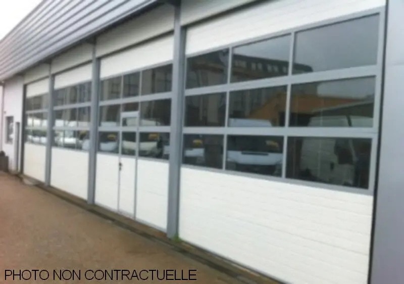 Local d’activités dans Mably à louer Photo de l’immeuble– Image 1 sur 2