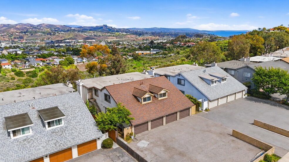 33372 Cheltam Way, Dana Point, CA à vendre - Photo de l’immeuble – Image 1 sur 10