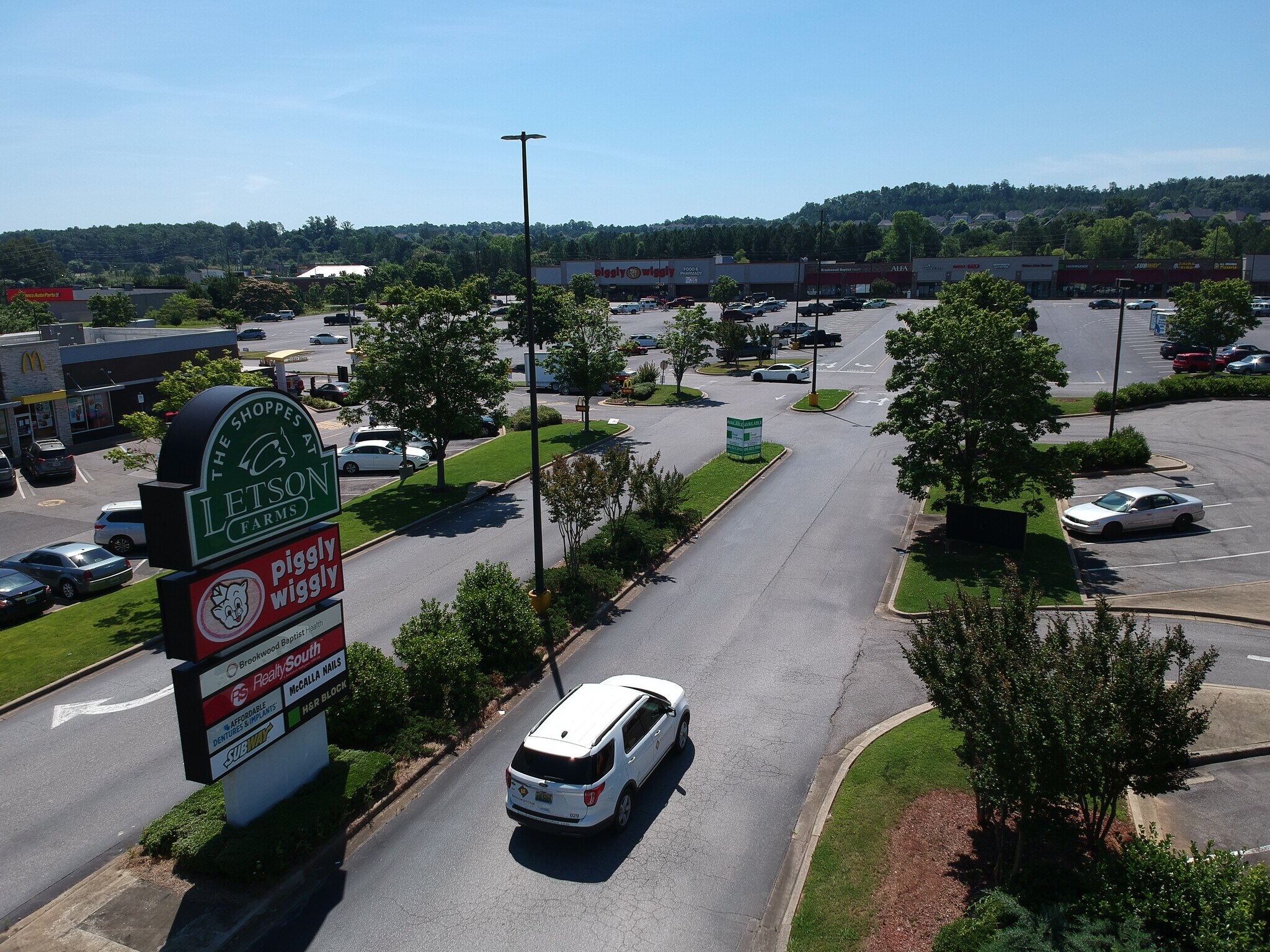 4750 Eastern Valley Rd, McCalla, AL à louer Photo de l’immeuble– Image 1 sur 9