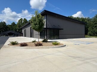 Plus de détails pour 407 Ross Ave, Easley, SC - Local d'activités à louer