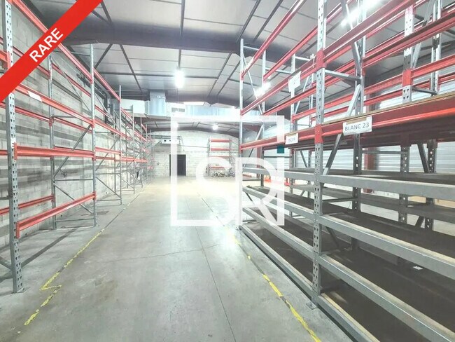 Plus de détails pour Industriel/Logistique à vendre