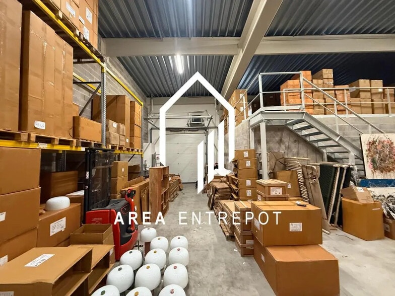 Local d’activités dans Aix-en-Provence à louer - Photo intérieure – Image 3 sur 8