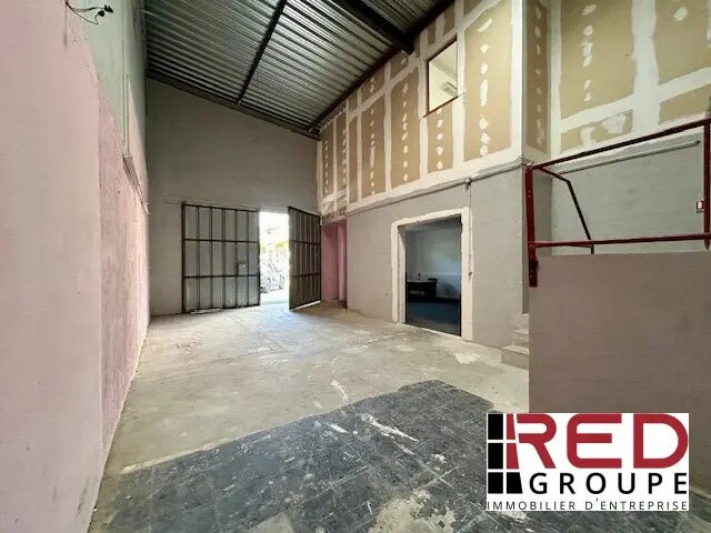 Industriel/Logistique dans Venelles à louer - Photo de l’immeuble – Image 2 sur 8