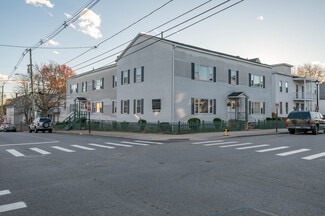 Plus de détails pour 395 Lake Ave, Manchester, NH - Logement à vendre