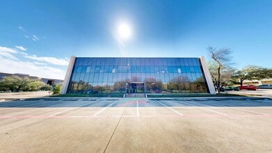 4545 Fuller Dr, Irving, TX à louer Photo intérieure– Image 1 sur 25