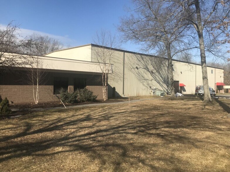 299 Industrial Park Rd, Middletown, CT à louer - Photo principale – Image 1 sur 12