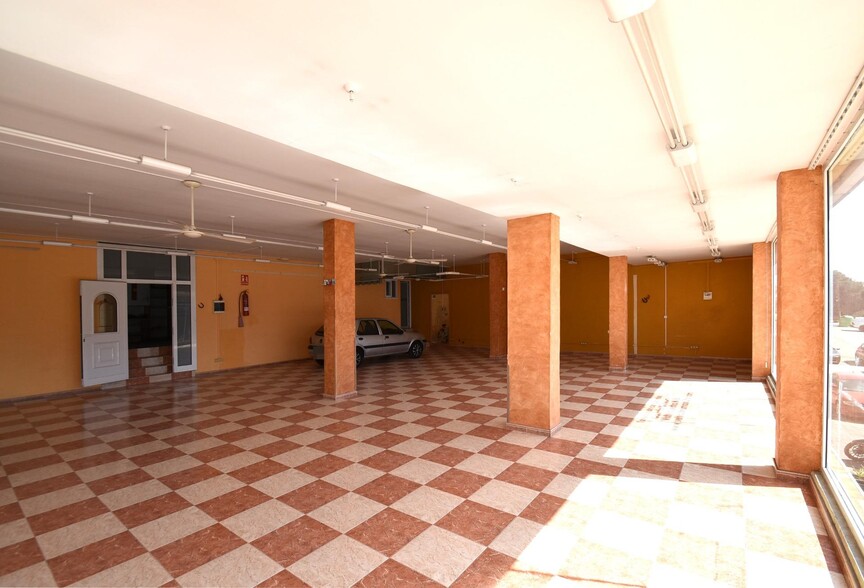 View Photo
