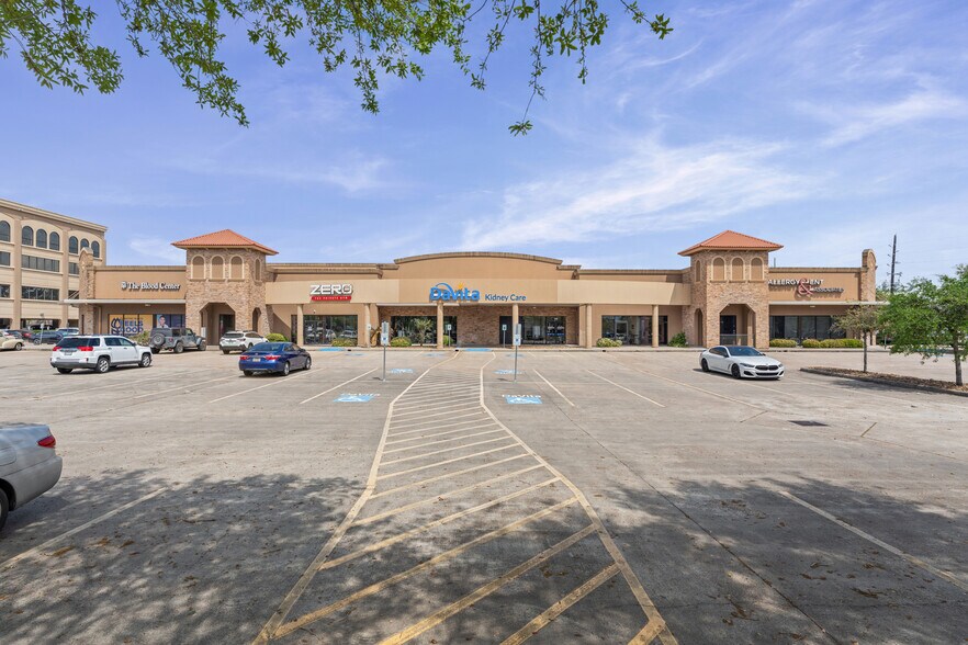 9223 Broadway St, Pearland, TX à louer - Photo de l’immeuble – Image 2 sur 19