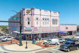Plus de détails pour 105-109 E Oak St, Denton, TX - Bureau à louer