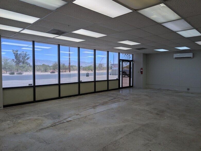 4924 E 22nd St, Tucson, AZ à vendre - Photo de l’immeuble – Image 2 sur 7