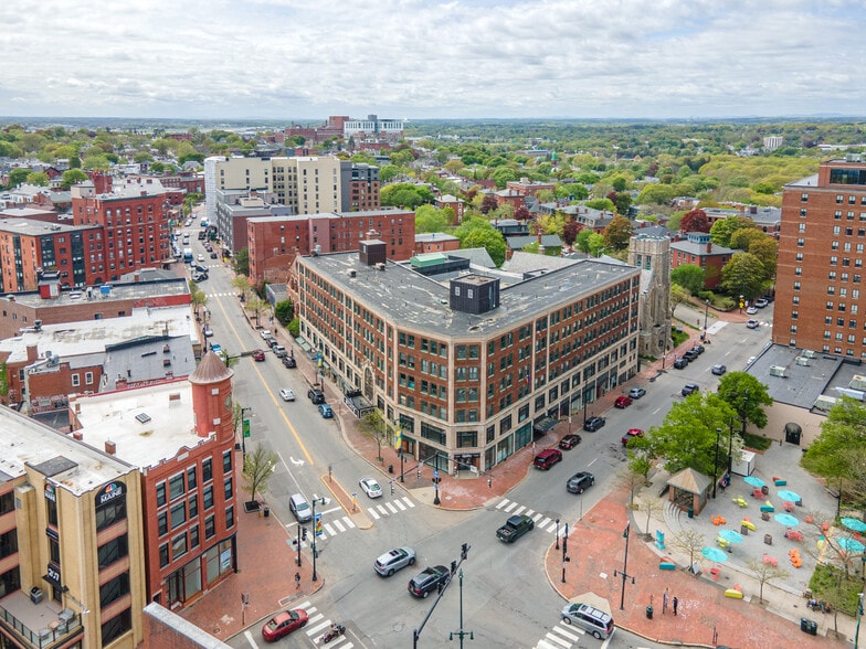 609-615 Congress St, Portland, ME à vendre - Photo de l’immeuble – Image 2 sur 9