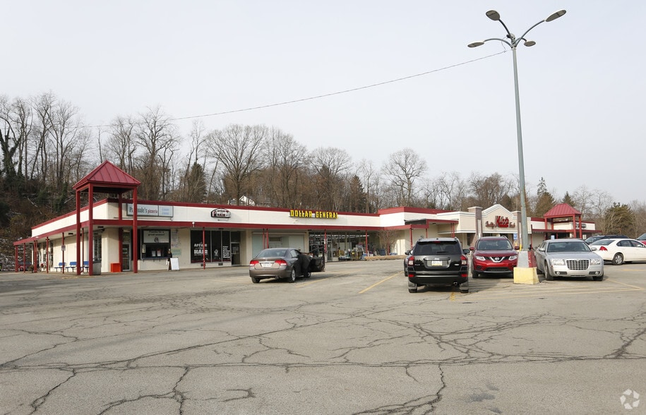 2412 Ferguson Rd, Allison Park, PA à louer - Photo principale – Image 2 sur 4