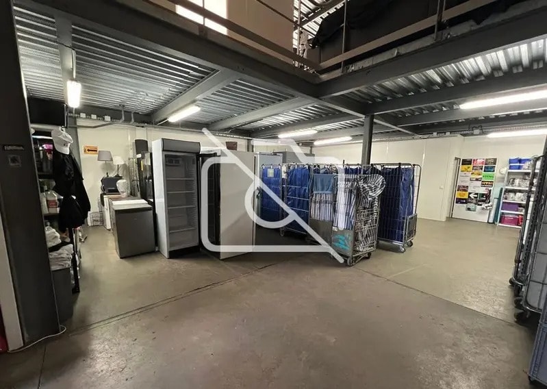 Industriel/Logistique dans Morsang-sur-Orge à vendre - Photo intérieure – Image 3 sur 6