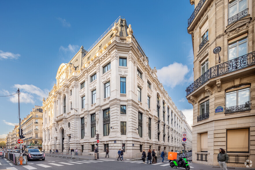 16-18 Rue Du Quatre Septembre, Paris à louer - Photo de l’immeuble – Image 3 sur 16