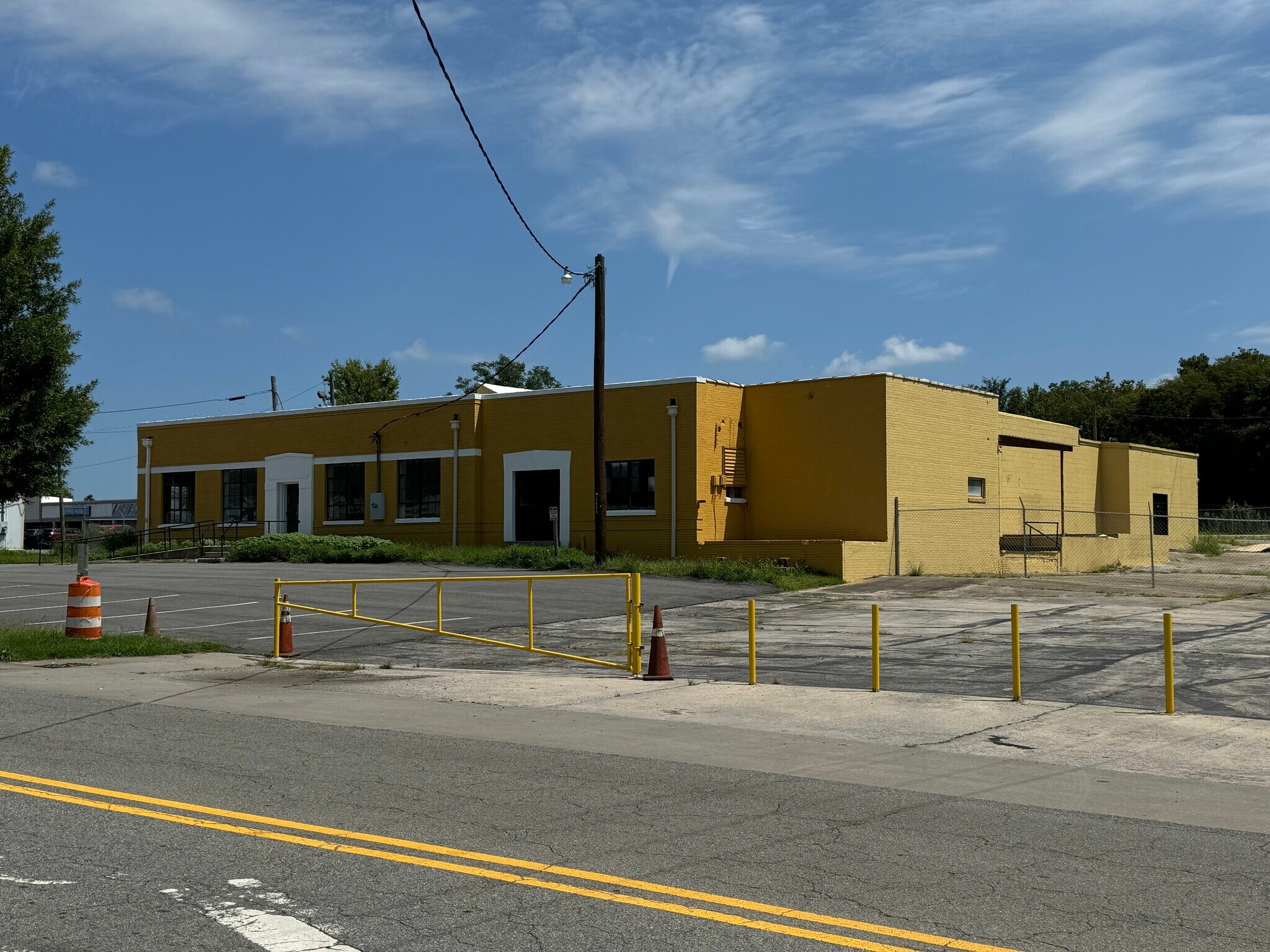 321 S Jefferson Ave, Eatonton, GA à vendre Photo de l’immeuble– Image 1 sur 19