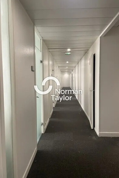 Bureau dans Lyon à vendre - Photo intérieure – Image 2 sur 7