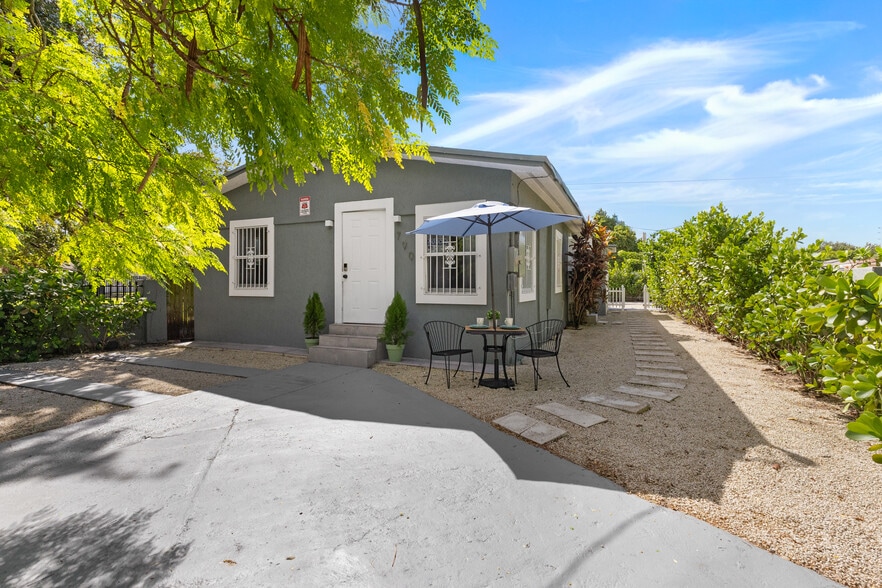 790 NW 60th St, Miami, FL à vendre - Photo de l’immeuble – Image 3 sur 19
