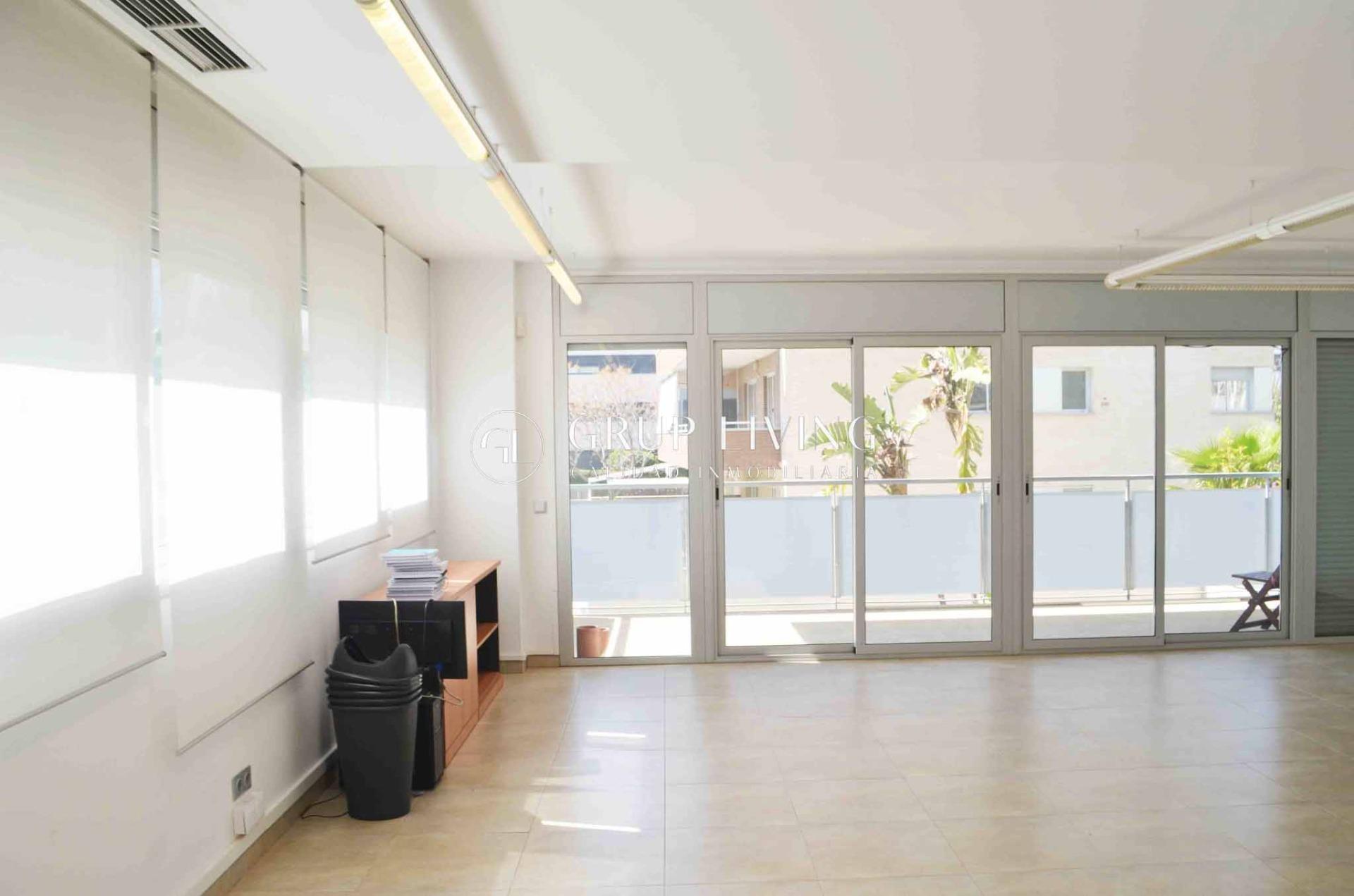 Immeuble residentiel dans Sitges, Barcelona à vendre Photo intérieure– Image 1 sur 2