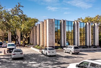 Plus de détails pour 8632 Fredericksburg Rd, San Antonio, TX - Bureau à louer