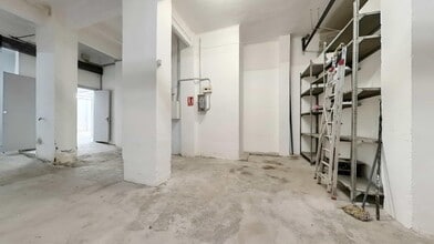 Local commercial dans Santa Coloma de Gramenet, Barcelona à louer Photo intérieure– Image 1 sur 6