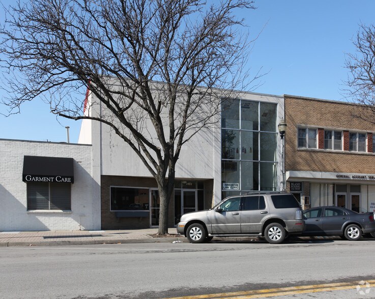 2022 Swift Ave, North Kansas City, MO à louer - Photo de l’immeuble – Image 2 sur 2