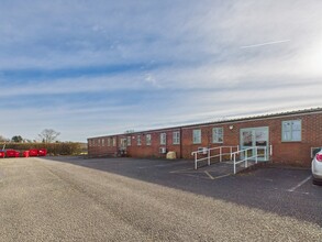 Llyndir Ln, Wrexham à louer Photo de l’immeuble– Image 1 sur 3