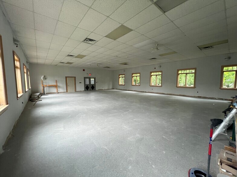 43 Main St S, Milton, ON à vendre - Photo intérieure – Image 2 sur 12