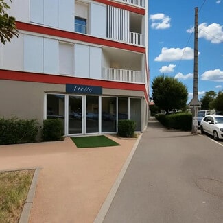 Plus de détails pour Local commercial à louer