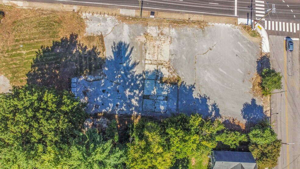 1620 N Broadway St, Knoxville, TN à vendre - Photo de l’immeuble – Image 3 sur 13