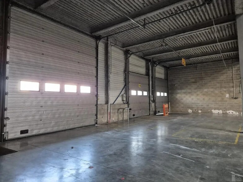 2 Boulevard Maurice Faure, Combs-la-Ville à louer - Photo de l’immeuble – Image 2 sur 8