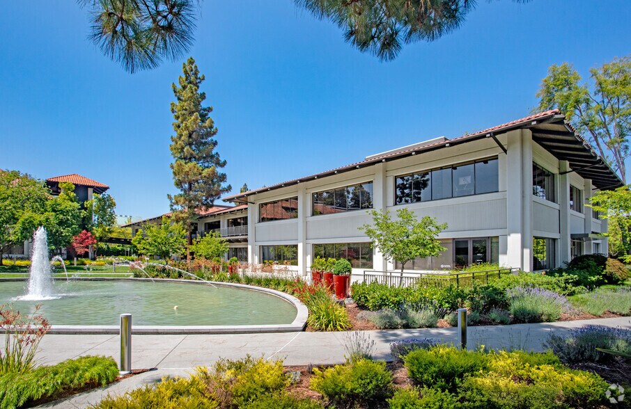 755 Page Mill Rd, Palo Alto, CA à louer - Photo principale – Image 1 sur 4