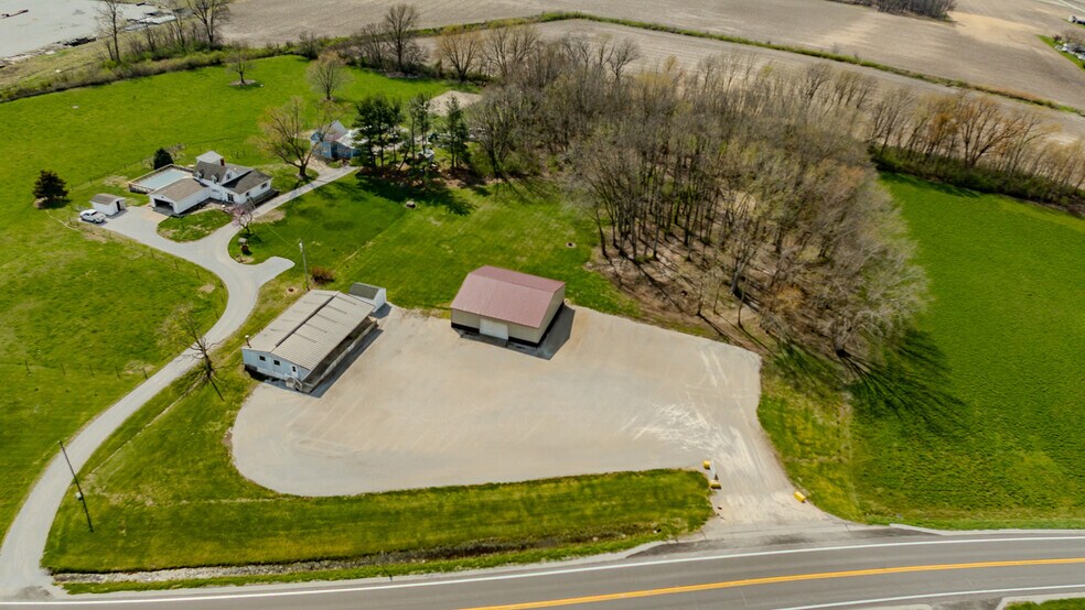 608 Kenton, Reynolds, IN à vendre - Photo de l’immeuble – Image 3 sur 25