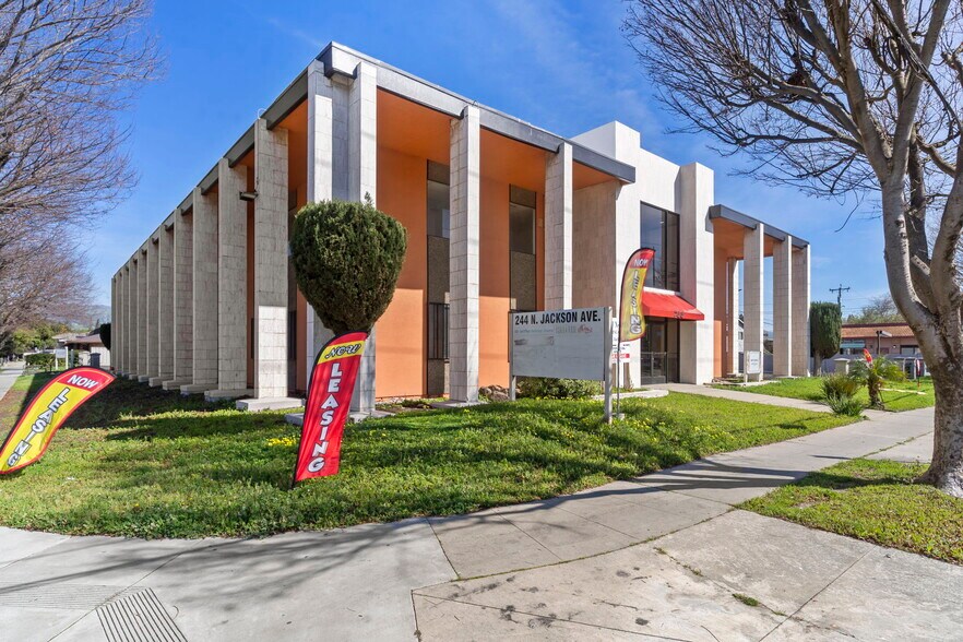 244 N Jackson Ave, San Jose, CA à louer - Photo de l’immeuble – Image 3 sur 8