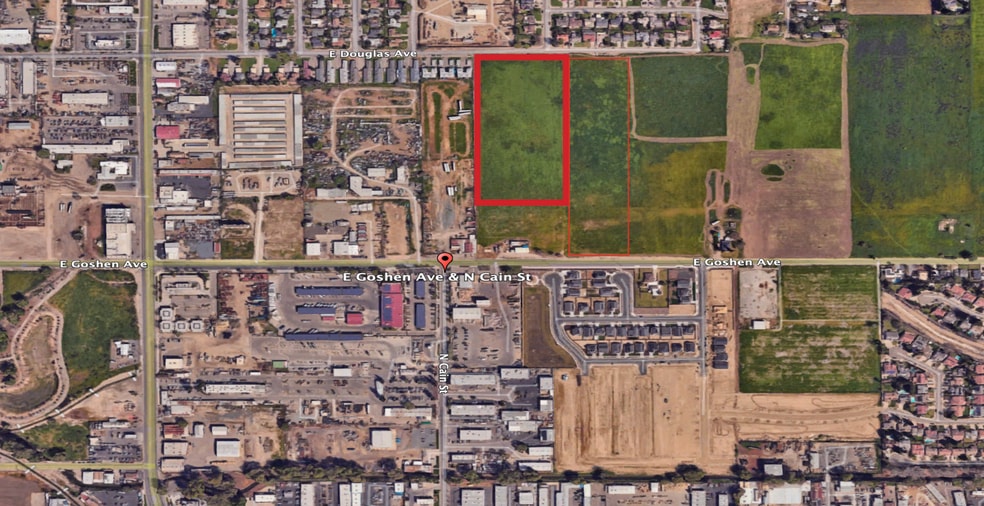 E Goshen ave, Visalia, CA à vendre - Photo de l’immeuble – Image 1 sur 1