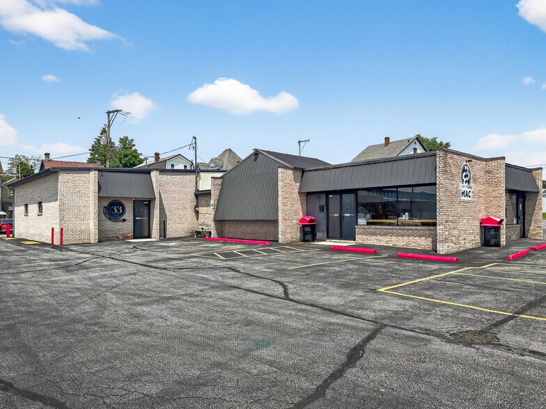 2206 7th Ave, Altoona, PA à vendre - Photo de l’immeuble – Image 2 sur 34