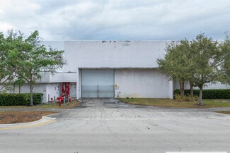 Plus de détails pour 912-915 S Dixie Hwy E, Pompano Beach, Pompano Beach, FL - Industriel/Logistique à louer