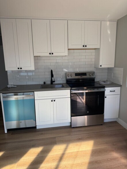29324 Dixon St, Hayward, CA à vendre - Photo de l’immeuble – Image 2 sur 22