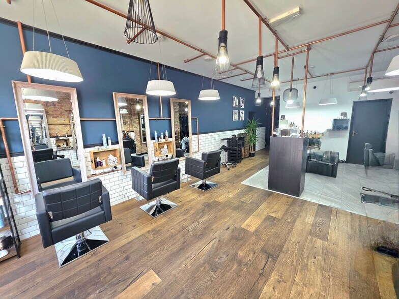 348-348B Richmond Rd, Twickenham à louer - Photo intérieure – Image 3 sur 10