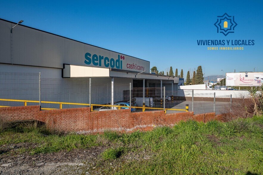 Industriel/Logistique dans Granada à vendre - Photo de l’immeuble – Image 3 sur 41