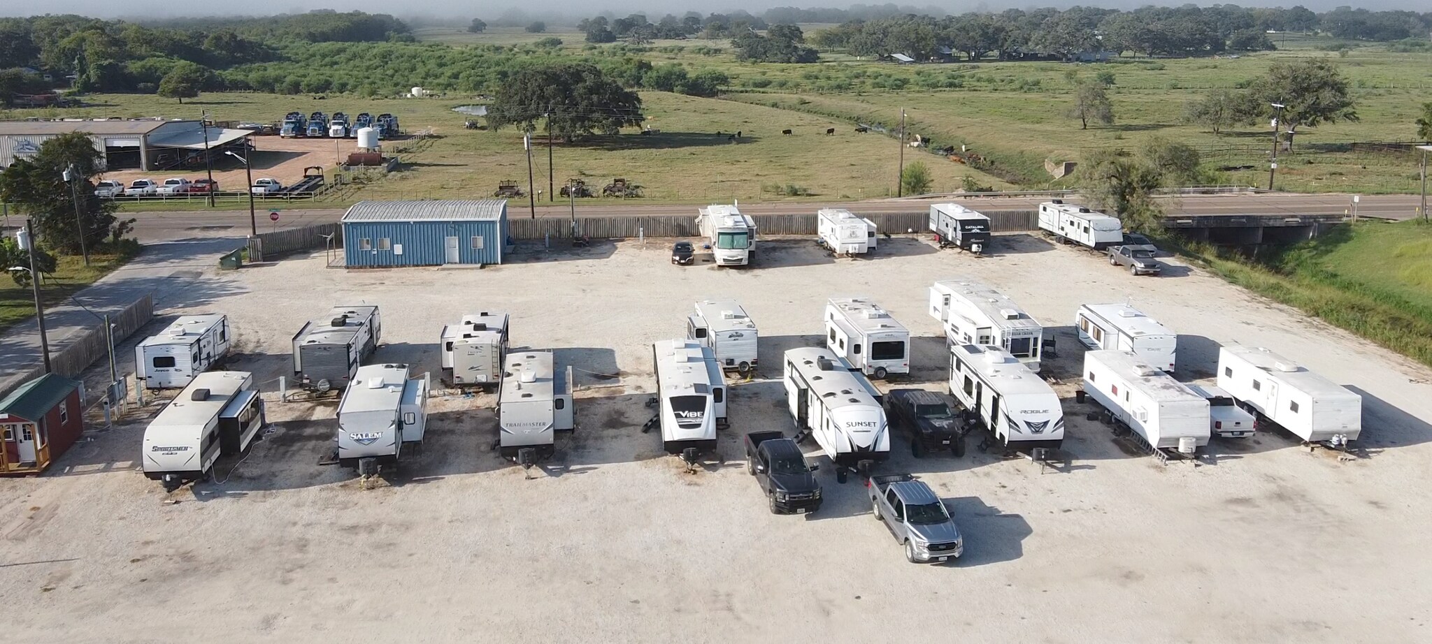 500 Douglas St, Cuero, TX à vendre Photo de l’immeuble– Image 1 sur 12