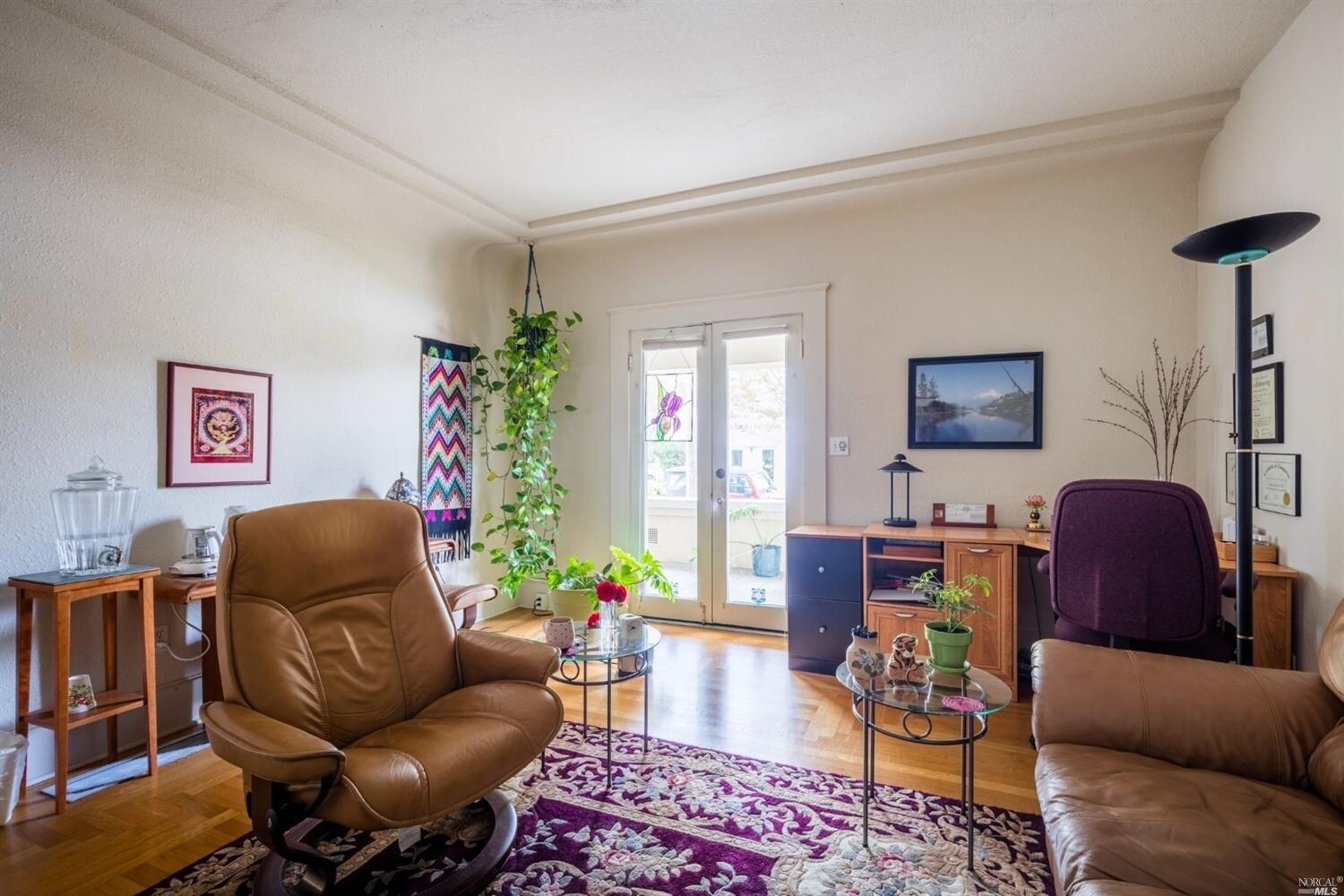 825 College Ave, Santa Rosa, CA à vendre Photo intérieure– Image 1 sur 2