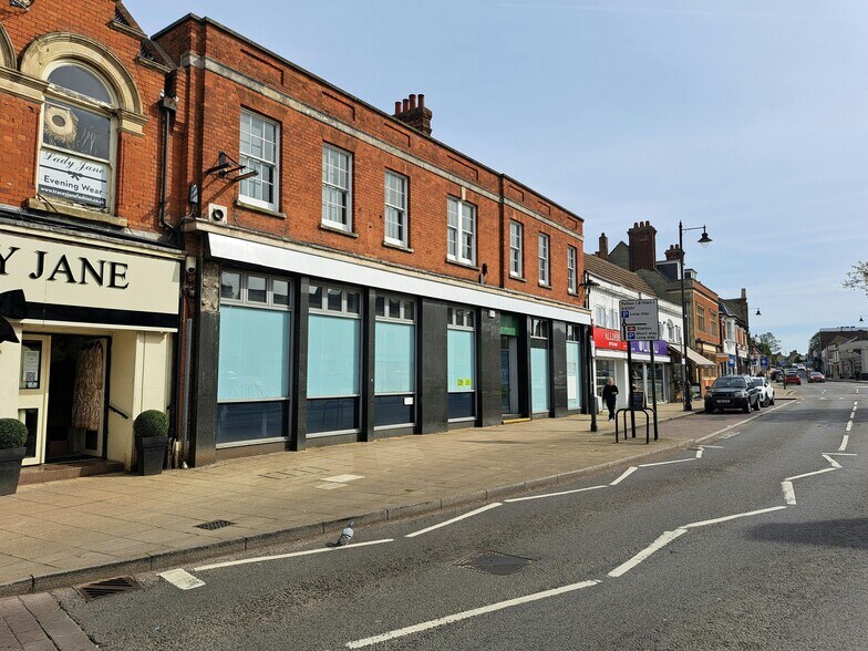 35 High St, Biggleswade à vendre - Photo de l’immeuble – Image 2 sur 12