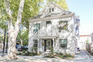 Plus de détails pour 2801 D St, Sacramento, CA - Logement à vendre