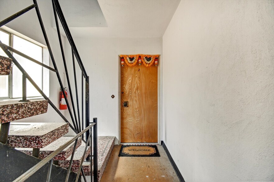 1827 Clement St, San Francisco, CA à vendre - Photo de l’immeuble – Image 3 sur 11