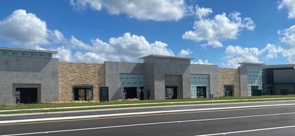 17075 Porter Rd, Winter Garden, FL à louer Photo de l’immeuble– Image 1 sur 2